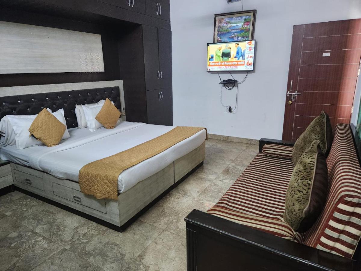Hotel Cozy Cave Nowe Delhi Zewnętrze zdjęcie